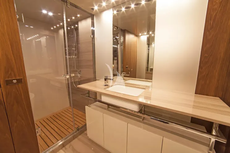 Charter Yacht SEATALY - Amer Cento Quad - 5 Cabins - Porto Cervo - La Maddalena - Sardinia - Italy