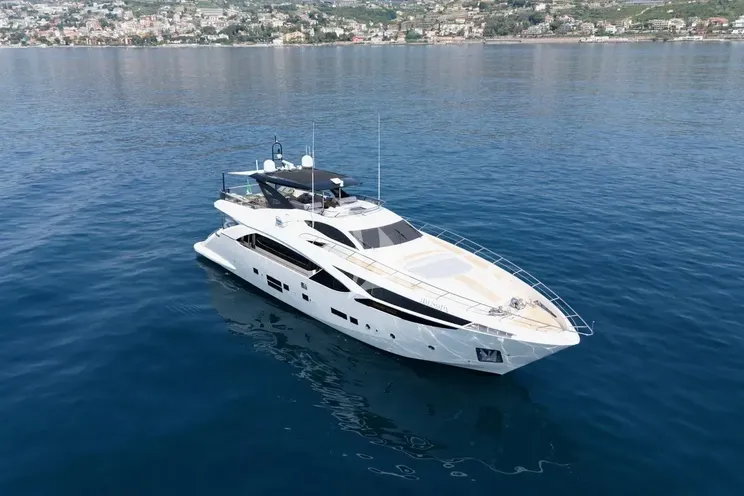 Charter Yacht SEATALY - Amer Cento Quad - 5 Cabins - Porto Cervo - La Maddalena - Sardinia - Italy