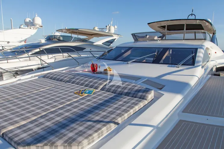 Charter Yacht SEATALY - Amer Cento Quad - 5 Cabins - Porto Cervo - La Maddalena - Sardinia - Italy