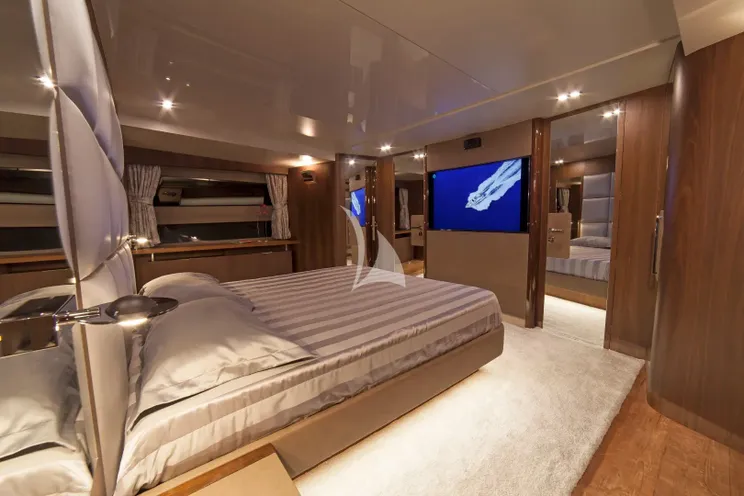 Charter Yacht SEATALY - Amer Cento Quad - 5 Cabins - Porto Cervo - La Maddalena - Sardinia - Italy