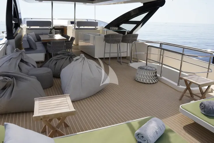 Charter Yacht SEATALY - Amer Cento Quad - 5 Cabins - Porto Cervo - La Maddalena - Sardinia - Italy