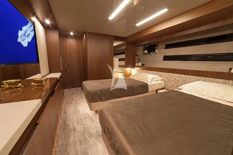 Charter Yacht SEATALY - Amer Cento Quad - 5 Cabins - Porto Cervo - La Maddalena - Sardinia - Italy