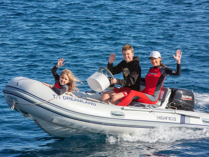 SEAVEN Dufour 48 - tender SEAVEN Dufour 48 - tender