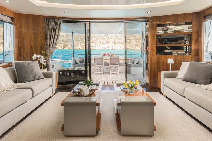 Charter Yacht SEAWATER II - Sunseeker 86 - 4 Cabins - Port Adriano - Palma - Ibiza - Formentera - Balearics - Spain