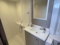 SECOND WIND Fountaine Pajot Isla 40 - cabin bathroom SECOND WIND Fountaine Pajot Isla 40 - cabin bathroom