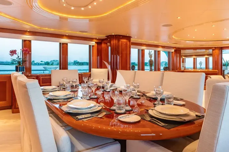 Charter Yacht SECOND LOVE - Westport W164 - 6 Cabins - Nassau - Exumas - Bahamas