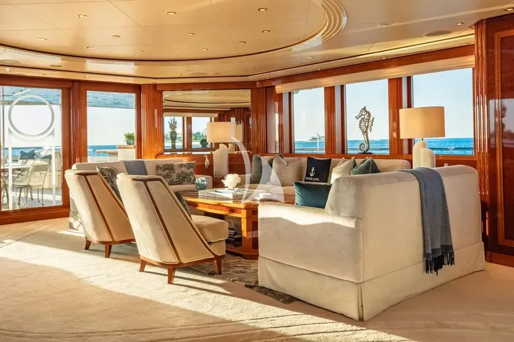Charter Yacht SECOND LOVE - Westport W164 - 6 Cabins - Nassau - Exumas - Bahamas