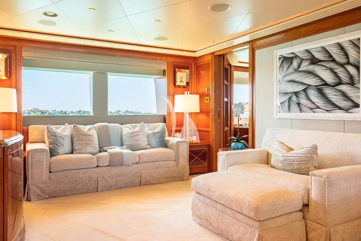 Charter Yacht SECOND LOVE - Westport W164 - 6 Cabins - Nassau - Exumas - Bahamas