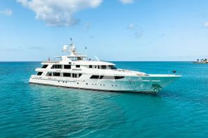 SECOND LOVE - Westport W164 - 6 Cabins - Nassau - Exumas - Bahamas SECOND LOVE - Westport W164 - 6 Cabins - Nassau - Exumas - Bahamas