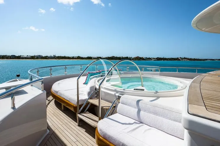 Charter Yacht SECOND LOVE - Westport W164 - 6 Cabins - Nassau - Exumas - Bahamas