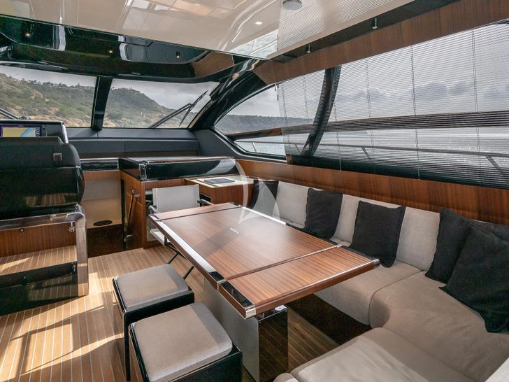 SEDICI Riva 66 Ribelle - saloon seating SEDICI Riva 66 Ribelle - saloon seating