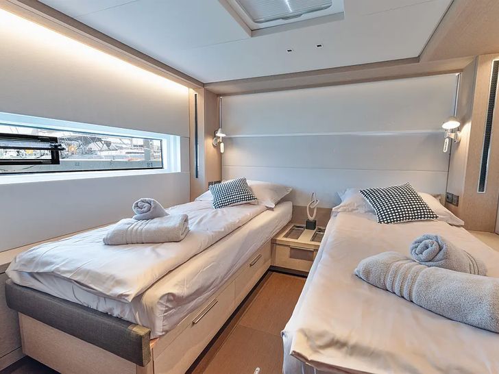 SEADUCTIVE ORCA Lagoon Sixty 5 - twin cabin for the crew SEADUCTIVE ORCA Lagoon Sixty 5 - twin cabin for the crew