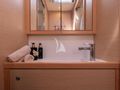 SEEK Lagoon 630 - double cabin bathroom SEEK Lagoon 630 - double cabin bathroom