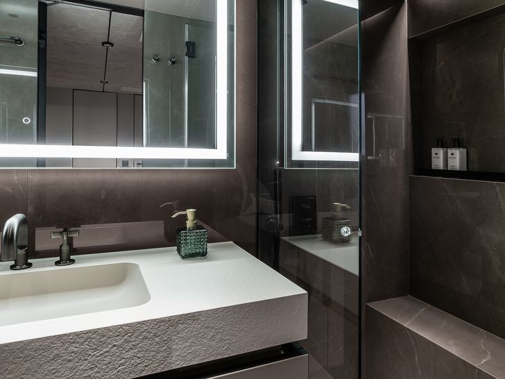 SEIYA Sunreef 80 Power VIP cabin 2 bathroom SEIYA Sunreef 80 Power VIP cabin 2 bathroom