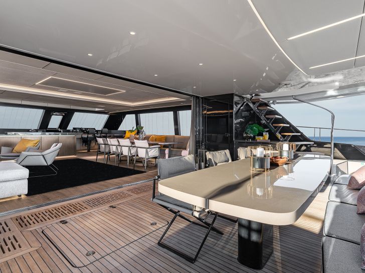 SEIYA Sunreef 80 Power aft deck SEIYA Sunreef 80 Power aft deck