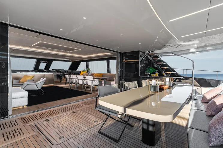 Charter Yacht SEIYA - Sunreef 80 Power - 4 Cabins - Cannes - Monaco - St. Tropez - French Riviera