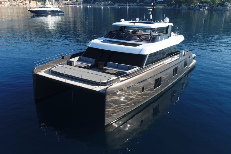 Charter Yacht SEIYA - Sunreef 80 Power - 4 Cabins - Cannes - Monaco - St. Tropez - French Riviera