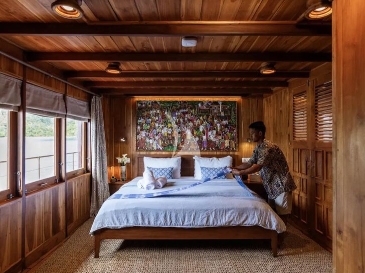SEQUOIA Phinisi 30m - master cabin SEQUOIA Phinisi 30m - master cabin