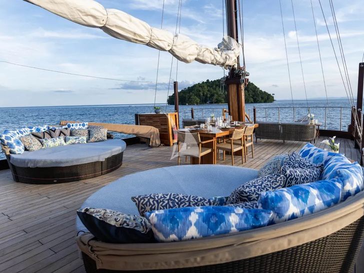 SEQUOIA Phinisi 30m - sundeck SEQUOIA Phinisi 30m - sundeck