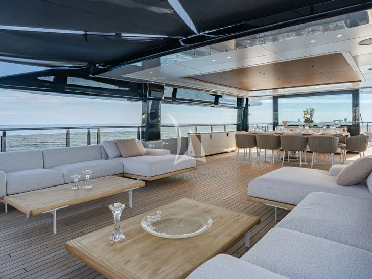 SERENISSIMA II Mengi Yay S1 - sun deck SERENISSIMA II Mengi Yay S1 - sun deck