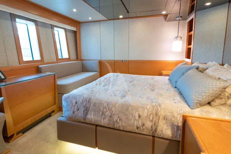 Charter Yacht SERENITY - IAG Yachts 133 - 6 Cabins - Bahamas - Florida - Miami - Nassau