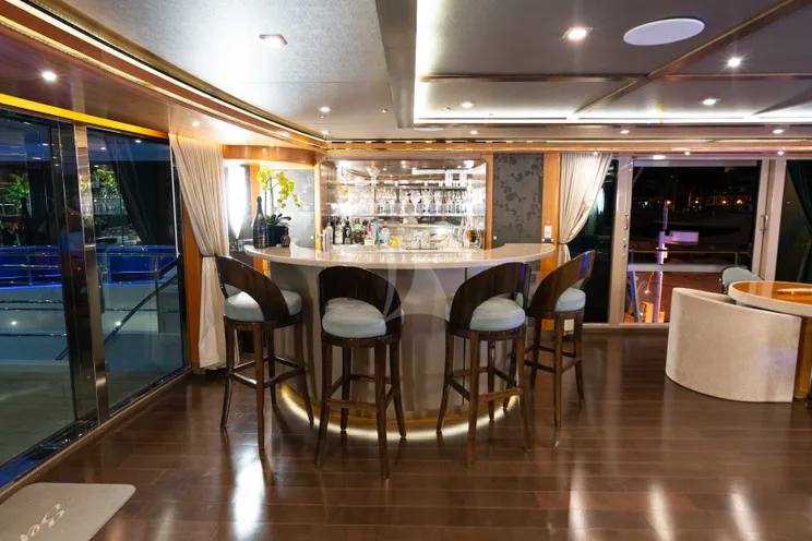 Charter Yacht SERENITY - IAG Yachts 133 - 6 Cabins - Bahamas - Florida - Miami - Nassau