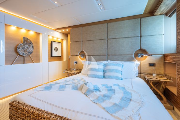 Charter Yacht SERENITY - Moonen 41m - 5 Cabins - Athens - Mykonos - Paros - Cyclades - Greece