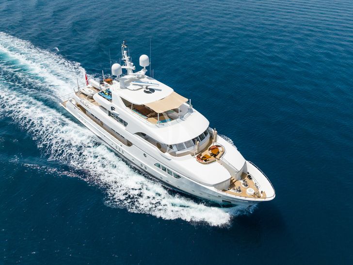 SERENITY Moonen 41m - cruising aerial shot SERENITY Moonen 41m - cruising aerial shot