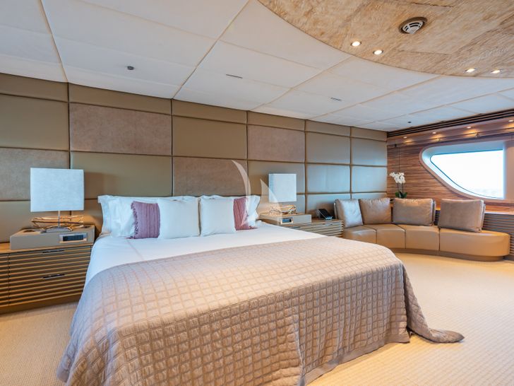 SERENITY Moonen 41m - master cabin SERENITY Moonen 41m - master cabin