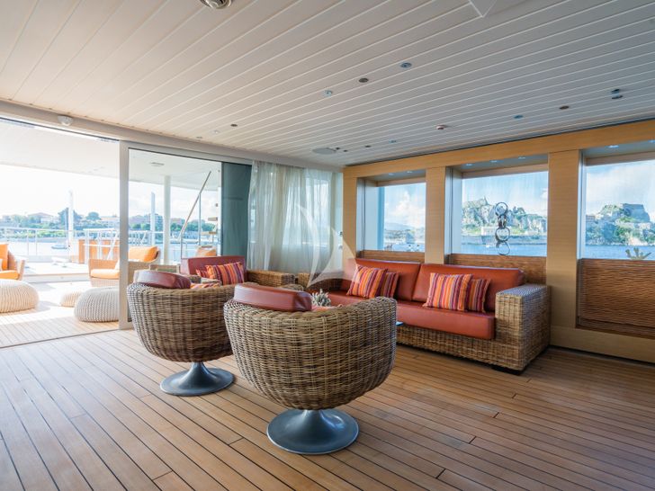 SERENITY Moonen 41m - sky lounge seats SERENITY Moonen 41m - sky lounge seats