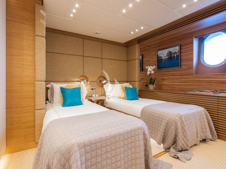 SERENITY Moonen 41m - twin cabin 1 SERENITY Moonen 41m - twin cabin 1