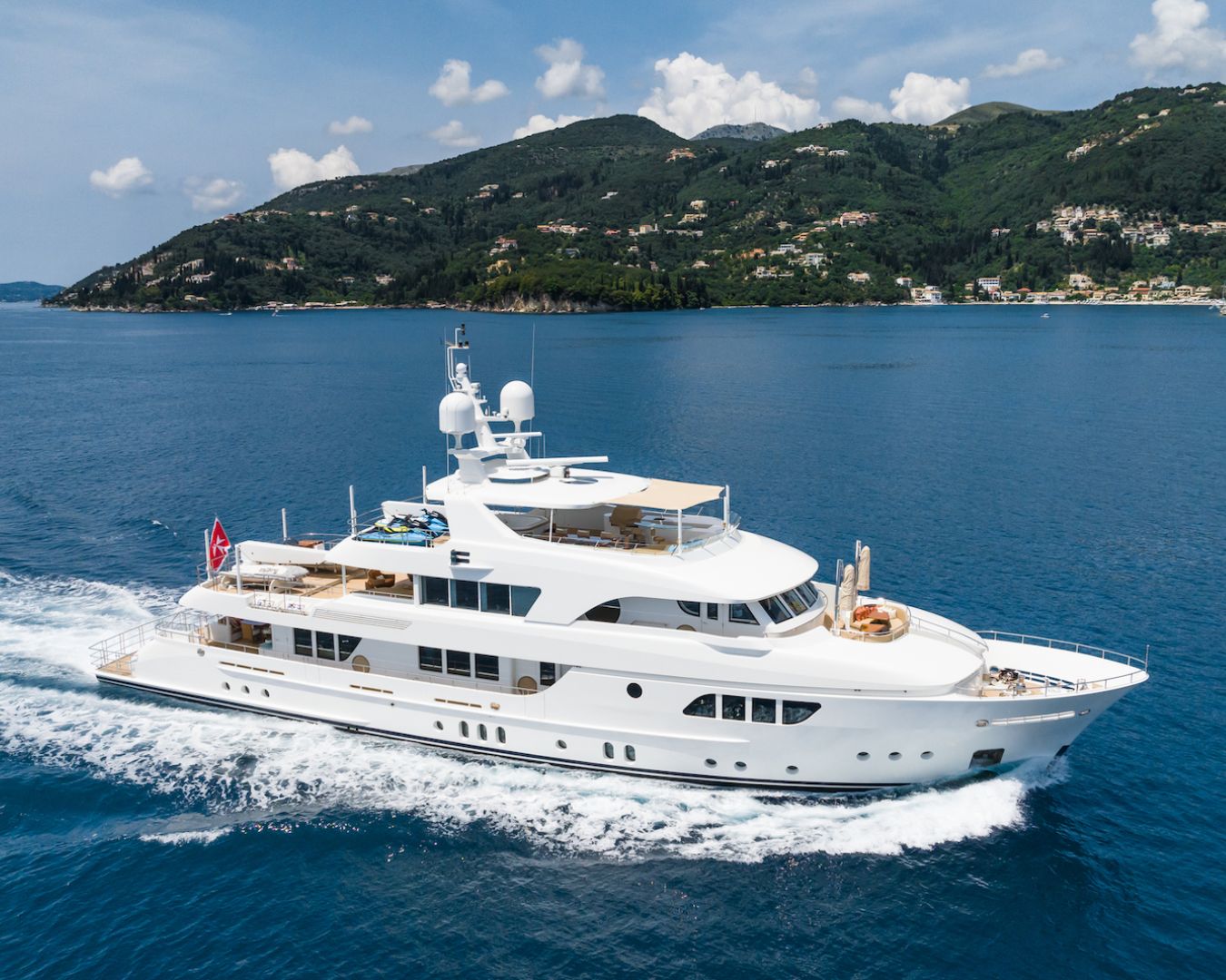 SERENITY Moonen 41m - cruising