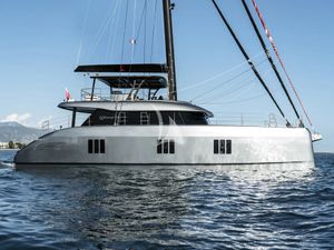 SERENITY - Sunreef 60 - 4 Cabins - Athens - Mykonos - Paros - Cyclades - Greece SERENITY - Sunreef 60 - 4 Cabins - Athens - Mykonos - Paros - Cyclades - Greece