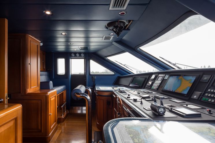 Charter Yacht SERENO - Benetti Classic 115 - 5 Cabins - Cannes - St Tropez - Nice - Antibes - French Riviera - Monaco