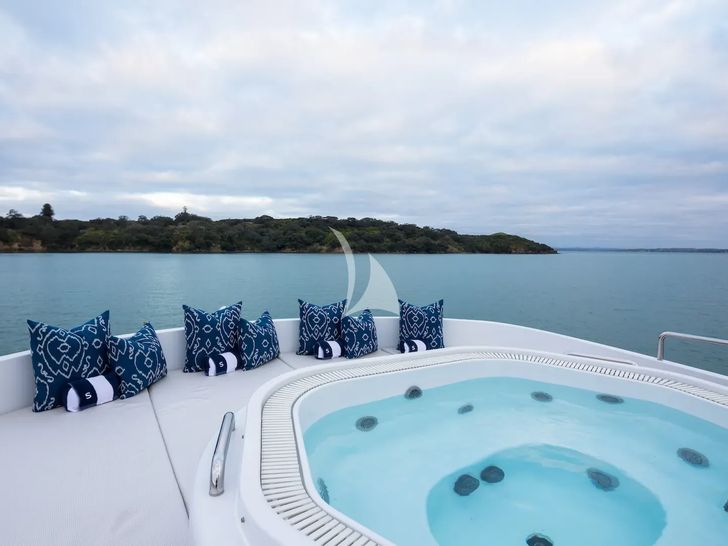 SERENO Benetti Classic 115 - jacuzzi SERENO Benetti Classic 115 - jacuzzi