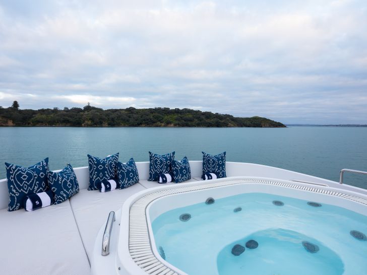 SERENO Benetti Classic 115 - jacuzzi SERENO Benetti Classic 115 - jacuzzi