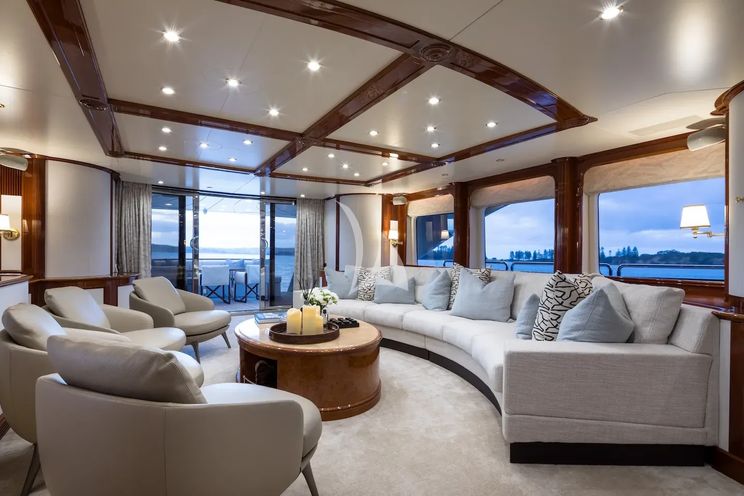 Charter Yacht SERENO - Benetti Classic 115 - 5 Cabins - Cannes - St Tropez - Nice - Antibes - French Riviera - Monaco