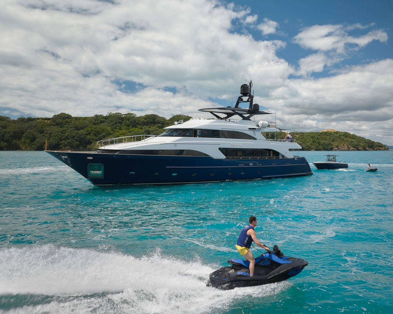 SERENO Benetti Classic 115 - water activities