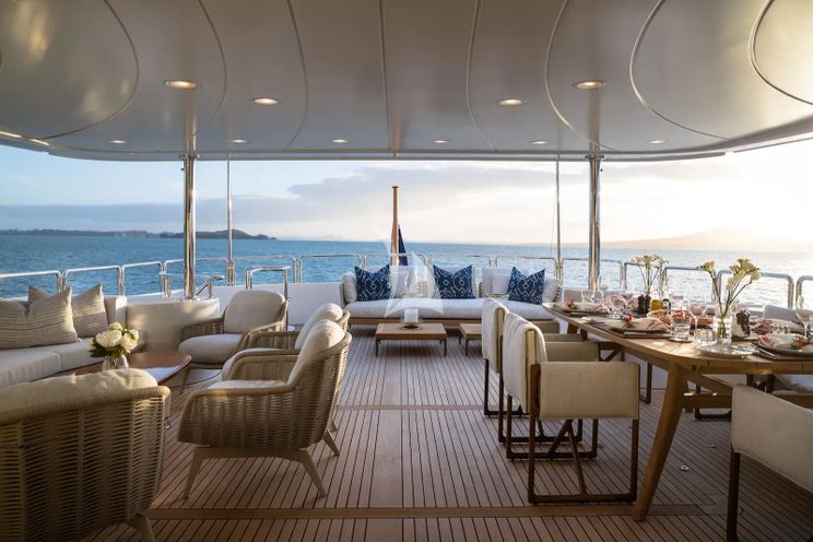 Charter Yacht SERENO - Benetti Classic 115 - 5 Cabins - Cannes - St Tropez - Nice - Antibes - French Riviera - Monaco