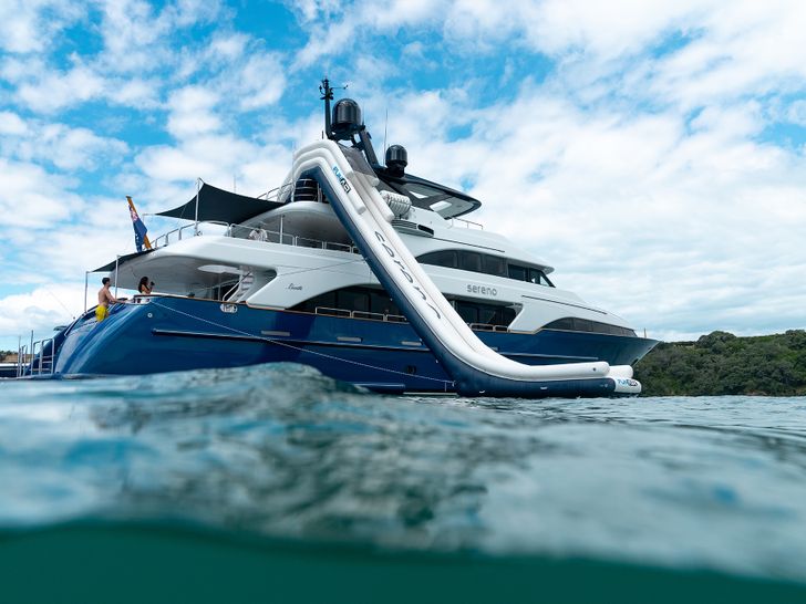 SERENO Benetti Classic 115 - water slide SERENO Benetti Classic 115 - water slide
