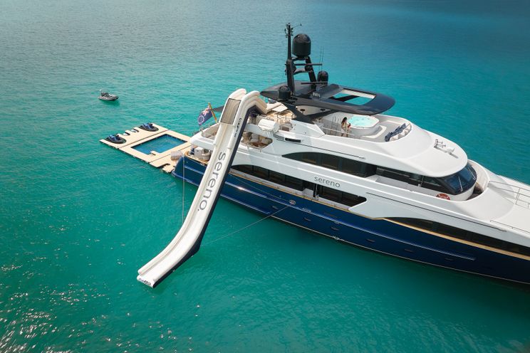 Charter Yacht SERENO - Benetti Classic 115 - 5 Cabins - Cannes - St Tropez - Nice - Antibes - French Riviera - Monaco