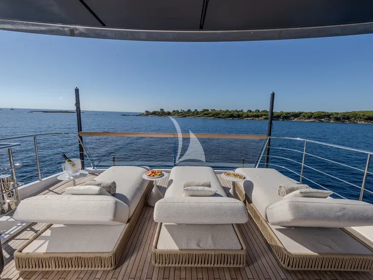 SEVEN ARROWS Sanlorenzo SD118 - sundeck aft SEVEN ARROWS Sanlorenzo SD118 - sundeck aft