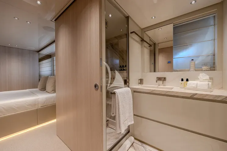 Charter Yacht SEVEN ARROWS - Sanlorenzo SD118 - 5 cabins - St Martin - St Barths - Anguilla - Leeward Islands - Caribbean
