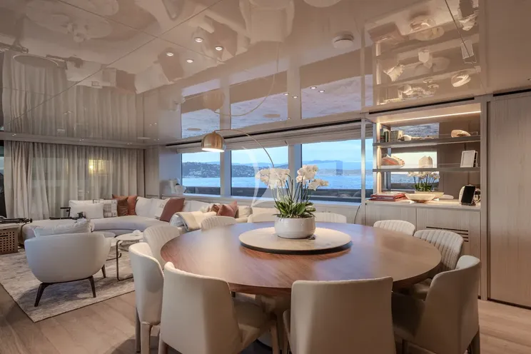 Charter Yacht SEVEN ARROWS - Sanlorenzo SD118 - 5 cabins - St Martin - St Barths - Anguilla - Leeward Islands - Caribbean