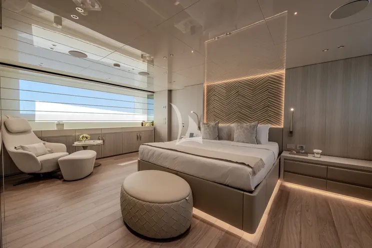 Charter Yacht SEVEN ARROWS - Sanlorenzo SD118 - 5 cabins - St Martin - St Barths - Anguilla - Leeward Islands - Caribbean