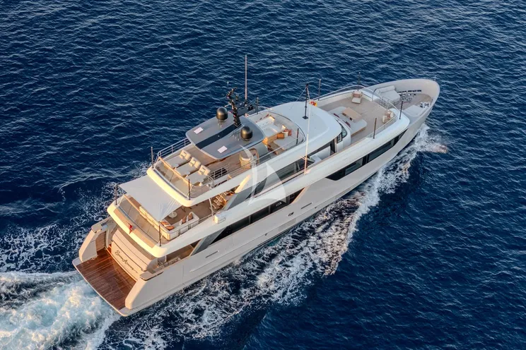 Charter Yacht SEVEN ARROWS - Sanlorenzo SD118 - 5 cabins - St Martin - St Barths - Anguilla - Leeward Islands - Caribbean