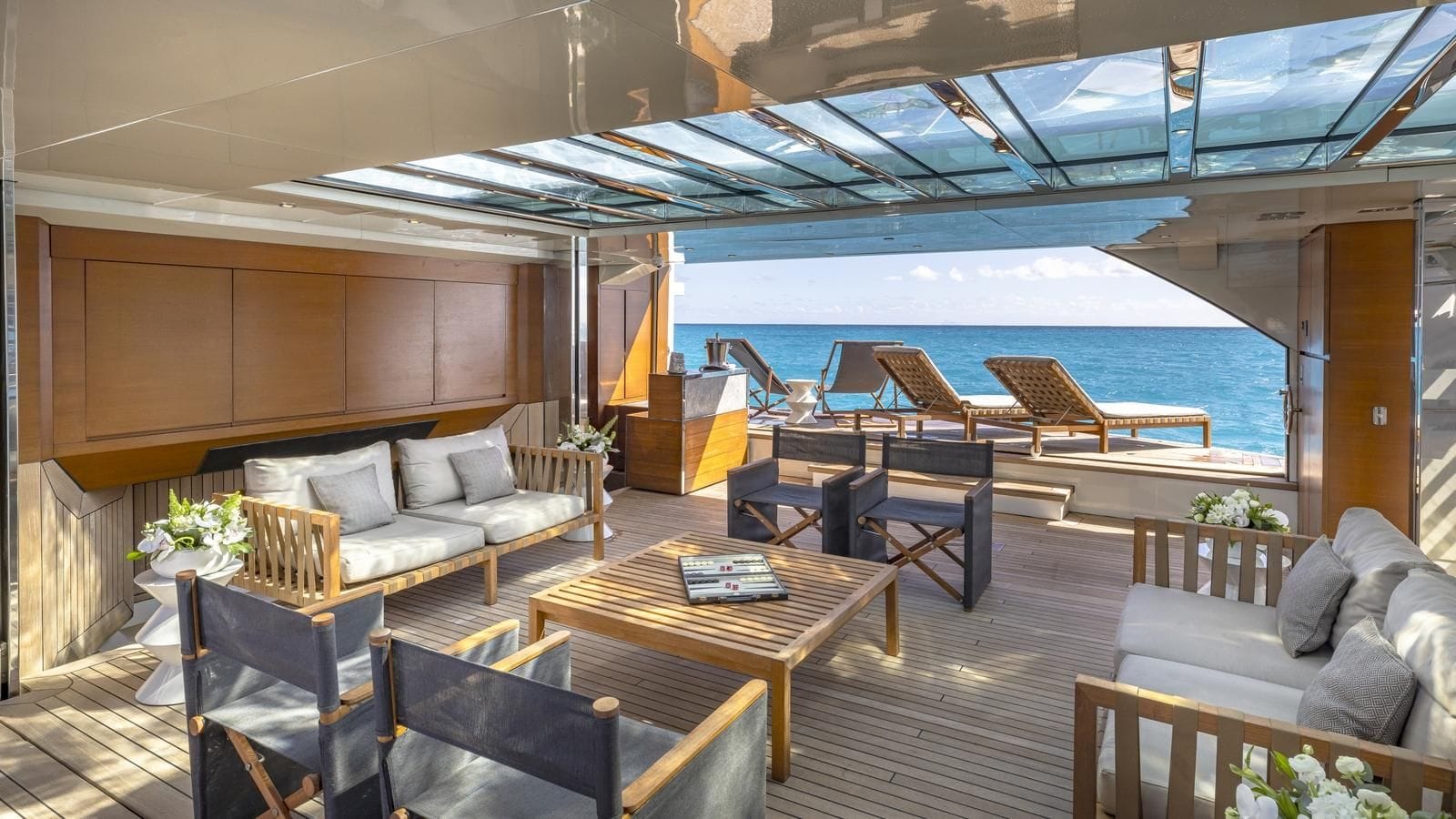 Charter Yacht SEVEN SINS - Sanlorenzo 52 Steel - 5 Cabins - Monaco - Cannes - St Tropez - Nice - Antibes - French Riviera