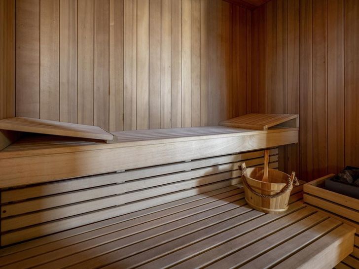 SEVEN SINS Sanlorenzo 52 Steel - dry sauna SEVEN SINS Sanlorenzo 52 Steel - dry sauna