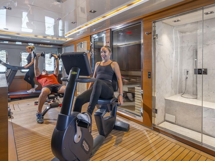 SEVEN SINS Sanlorenzo 52 Steel - gym SEVEN SINS Sanlorenzo 52 Steel - gym