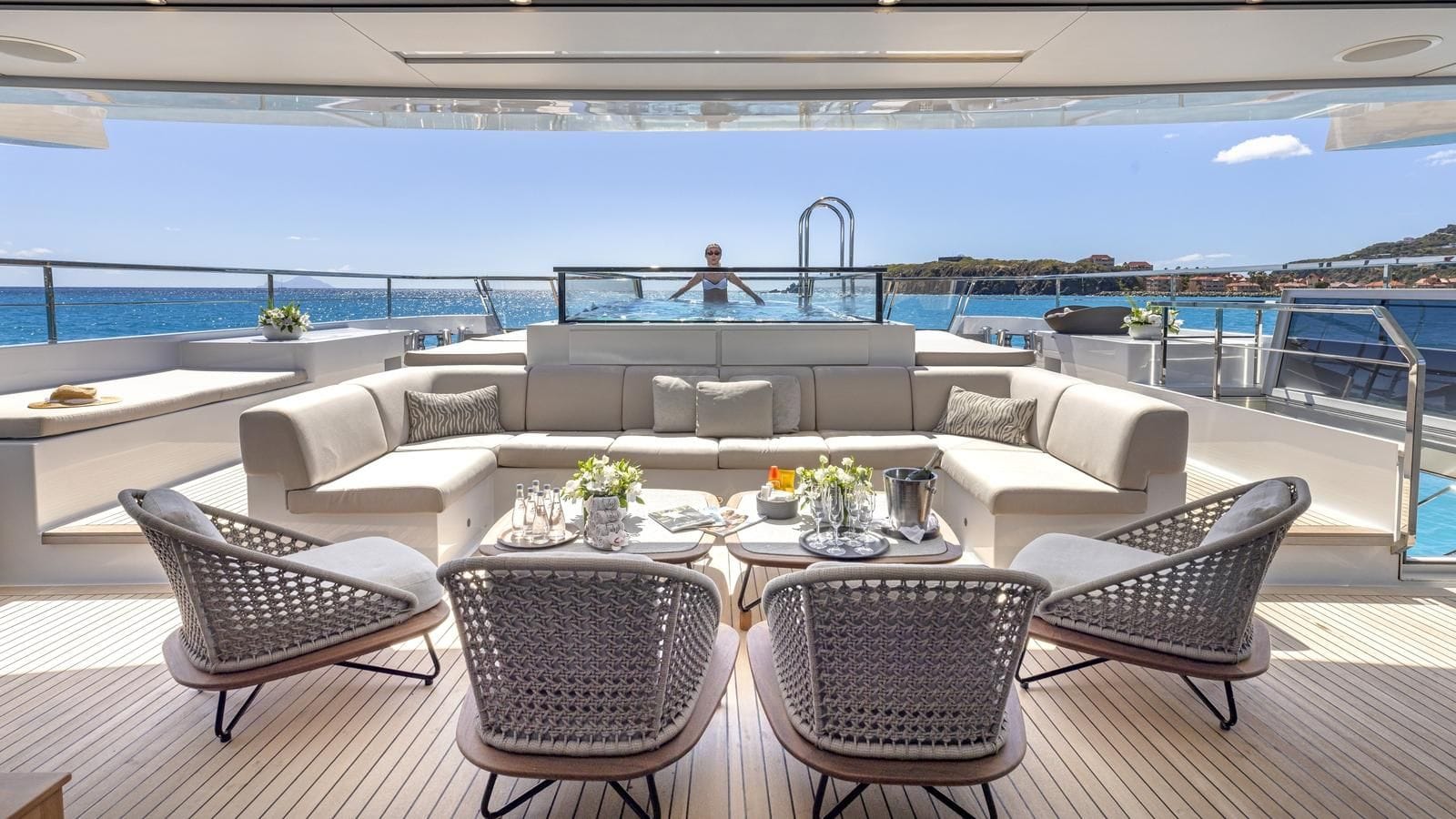 Charter Yacht SEVEN SINS - Sanlorenzo 52 Steel - 5 Cabins - Monaco - Cannes - St Tropez - Nice - Antibes - French Riviera